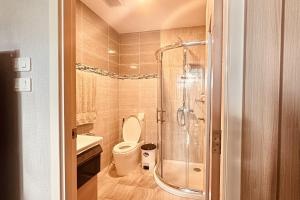 Treasure swimming Condo WiFi