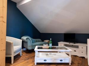 B&B / Chambres d'hotes Chambre Gentiane - 2 Lits Doubles & Sauna, Ideale Famille - FR-1-589-747 : photos des chambres