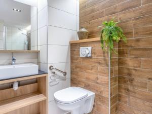 Appartements Appartement 4 pieces aux Saisies avec SPA, parking, accessible PMR - FR-1-810-4 : photos des chambres