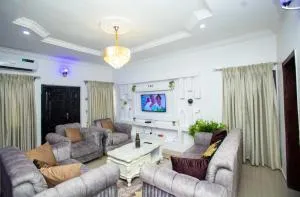 Topfun Apartment - Odo Ona