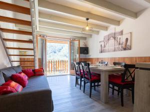 Confortable appartement 6 pers, proche télécabine SkyVall - FR-1-695-60