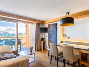 Appartements Appartement 4 pieces avec spa et parking - 8 pers. - FR-1-810-12 : photos des chambres