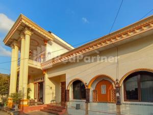 Orange inn RedPartner Madiun