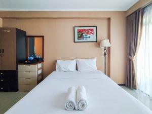 Spacious Chic Studio Room Apartment at Gateway Pasteur By Travelio