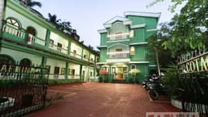 Caphina Coastal Comforts