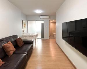 Tranquil Urban Retreat at Cheangwattana