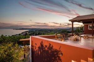 Alekos Beach Houses-Eternity