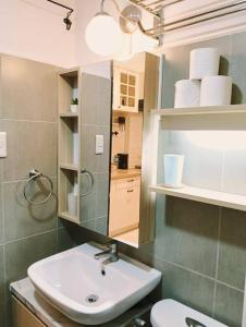 Otis at Midori, AS Fortuna, Cebu