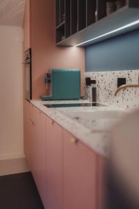 Les Doms dAlfred - AKWADOM