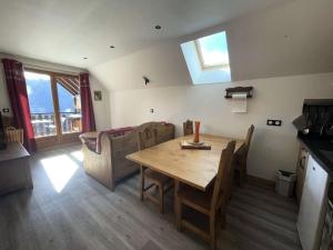 Résidence Prince Des Ecrins - Charmant appartement 4 personnes avec grand balcon, vue imprenable et place de parking privée couverte MAE-5541