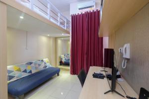 Comfy and Tidy Studio at Dave Apartment By Travelio
