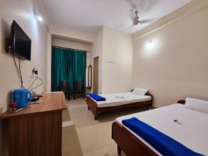 Hotel Rishiraj