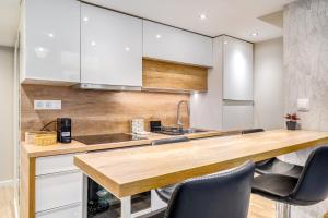 Rákóczi 2 Bedroom Stylish Apartment