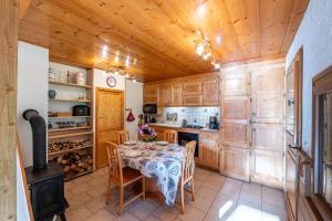 Appartements Chalet La Vourze : photos des chambres