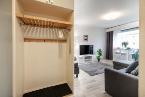 Arctic Hill City Suite