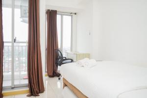 Nice and Comfy Studio Apartment at M-Town Residence By Travelio