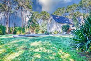 Maisons de vacances La Rocherie - Charmante maison avec piscine privee : photos des chambres