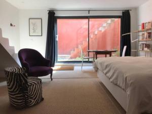 Appartements Studio ideal pour deplacement professionnel, dans une maison : photos des chambres