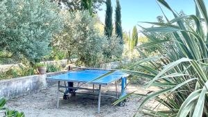 Appartements Rendez-vous avec les cigales - gite 6 personnes 100m2 - piscine privee - Climatisation : photos des chambres