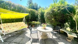 Appartements Rendez-vous avec les cigales - gite 6 personnes 100m2 - piscine privee - Climatisation : photos des chambres