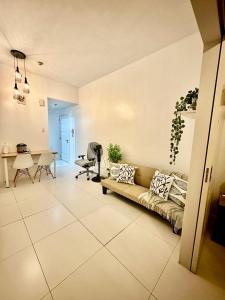 One bedroom Apartment with Netflix at Greenbelt Makati