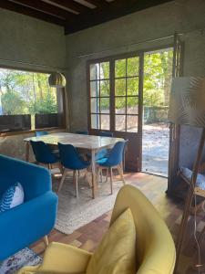 Maisons de vacances Maison Jumelee avec terrasse - A 200m du lac d-Annecy : photos des chambres