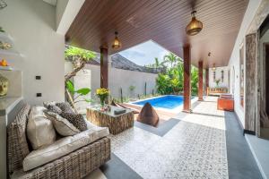 Villa Thyme, secluded 2 bedroom pool Villa, 2 minutes walking to cafe