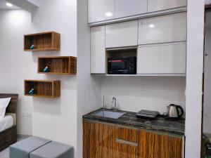 Stay Connect by Maggus