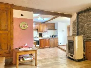 La corte del meleto - appartamento in stile Valdostano - Villeneuve