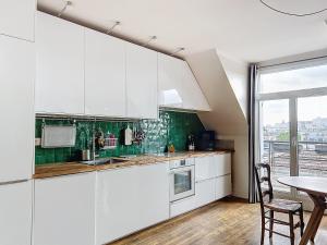 Balcony with view of Montmartre