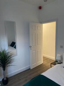 Beautiful & Spacious Suite in Blackpool Centre