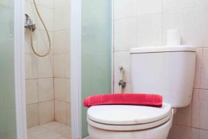 Great Deal 3BR Apartment at Thamrin Residence By Travelio