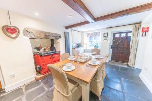 Dixon Ground Farm, luxury farm house for 6 in Coniston