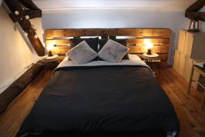 Maisons d'hotes Villa MAS GUAPA dans le TARN Albigeois 81 : Grande Chambre Double 