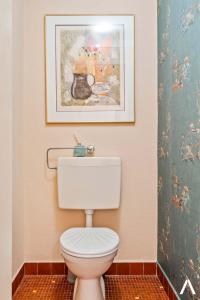 Cozy 1BR with Balcony and Workspace in Hollerich