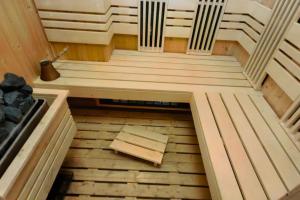 One Bedroom Flat with Sauna