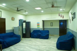 RAAJNEST SERVICE APARTMENTS