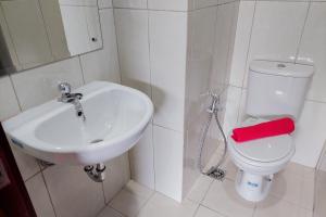 Comfort 2BR at Asatti Apartment By Travelio