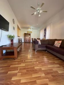 Limnaria Gardens Two Bedroom Apartment With Balcony