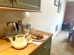 Grand Mill: Near to Shops, Attractions, Restaurant