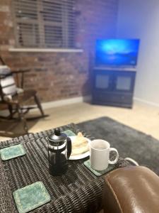 Grand Mill: Near to Shops, Attractions, Restaurant