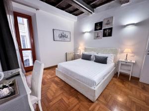 Double Room with Private Bathroom room in 3 Inn Ripetta