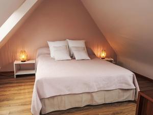 Holiday Home LHirondelle by Interhome