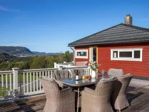 Chalet Heggland Huset by Interhome - Ølve