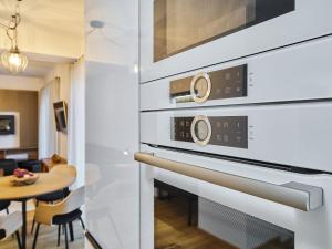 Apartment Vogue Ridge Retreat & Terrace by Interhome