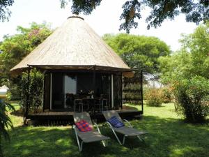 Speke Bay Lodge
