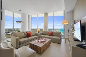 Beautiful Beachfront Penthouse