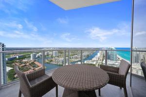 Beautiful Beachfront Penthouse
