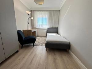 Apartament komfortowy z dwoma sypialniami i balkonem