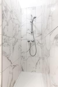 République Canal St Martin Charming Apartment